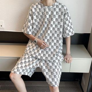 Set: Elbow-sleeve Patterned T-shirt + Shorts