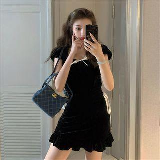 Short-sleeve Tie Accent Slim Fit Dress Black - One Size
