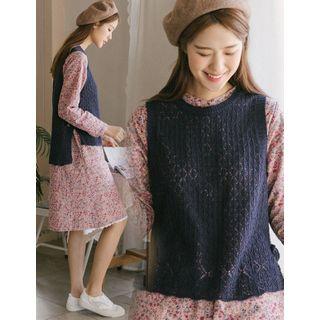 Sleeveless Pointelle-knit Vest