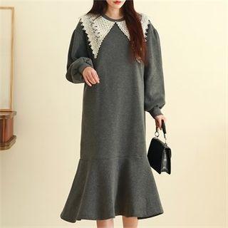 Lace-collar Long Sweatshirt Dress