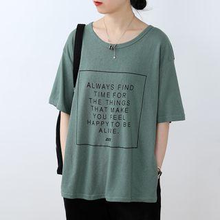 Lettering Elbow-sleeve Slit-side T-shirt