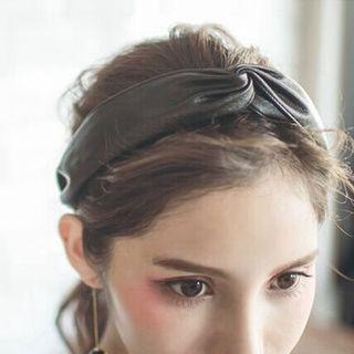Knot Accent Hair Band