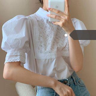 Short-sleeve Paisley Lace Panel Blouse