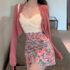Lace Camisole Top / Floral Print A-line Skirt / Cropped Cardigan