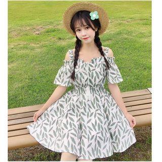 Short-sleeve Cold Shoulder Patterned A-line Mini Dress