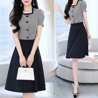 Set: Square Neck Gingham Cropped Blouse + Midi A-line Skirt