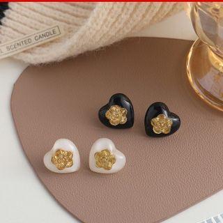 Flower Heart Resin Earring