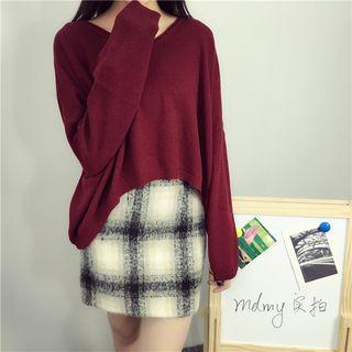 V-neck Cropped Sweater