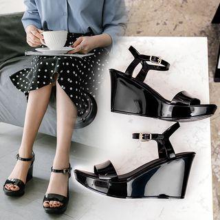 Pvc Platform Sandals