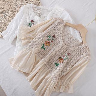 Cutout Panel Lace Short-sleeve Top