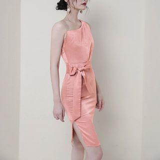 Sleeveless Ribbon Tie Sheath Dress