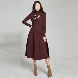 Turtle-neck Knit A-line Dress
