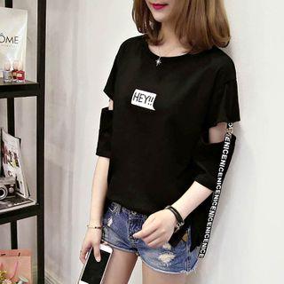 3/4-sleeve Lettering Paneled T-shirt