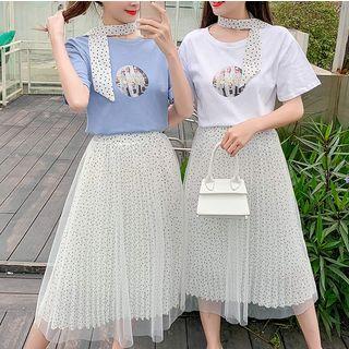Set: Short-sleeve T-shirt + Overlay Pleated Midi Skirt