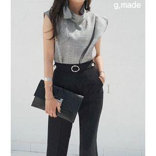 Tie-neck Sleeveless Plaid Blouse