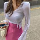 Long-sleeve Slit Cropped T-shirt
