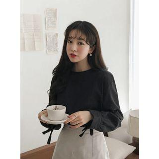 Round-neck Beribboned Puff-sleeve Blouse
