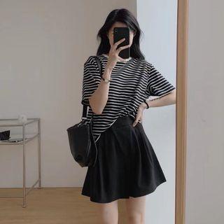 Elbow-sleeve Striped T-shirt / High Waist Wide Leg Shorts