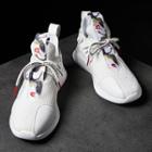 Wing Pattern Letter Printed Lace-up Sneakers