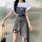 Short-sleeve Lace-panel T-shirt / Denim Skirt