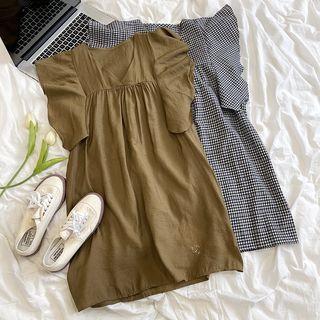 Sleeveless V-neck Ruffle Trim Plain Dress