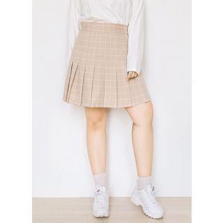 Plus Size Pleated Check Mini Skirt