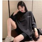 Lettering Embroidered 3/4-sleeve T-shirt / Plain Shorts
