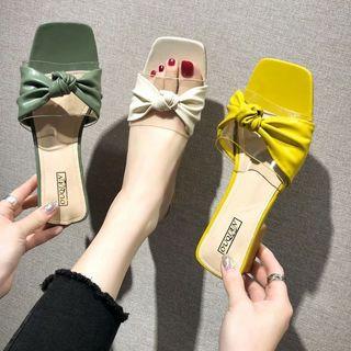 Knot Block Heel Slide Sandals