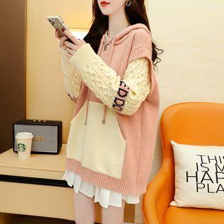Mock Two-piece Two-tone Cable Knit Hooded Sweater