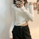 Choker-neck Cold-shoulder Buckled T-shirt