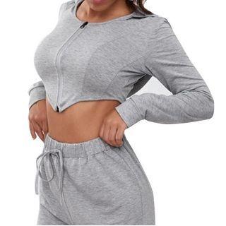 Set: Long-sleeve Cropped T-shirt + Sweatpants