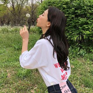Lettering Button-side Oversized T-shirt