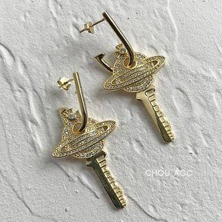 Key Clip-on Earring