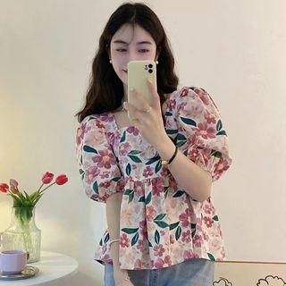 Puff Sleeve Square-neck Flowy Top