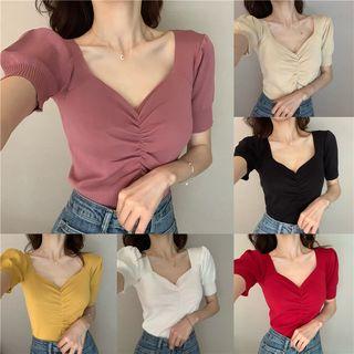 Short-sleeve Crinkled Knit Top