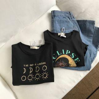 Short Sleeve Moon Print T-shirt