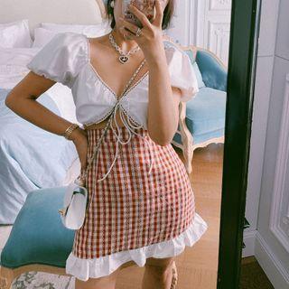 Short-sleeve Front Knot Blouse