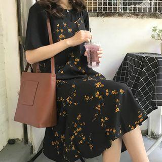 Set: Floral Print Spaghetti Strap Dress + Short-sleeve T-shirt