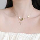 Flower Faux Pearl Pendant Alloy Necklace White & Gold - One Size
