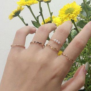Set Of 5: Alloy / Faux Pearl Ring Set Of 5 - Gold - One Size