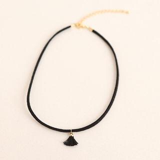 Tassel Pendant Choker