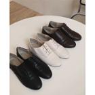 Round-toe Seam-trim Oxfords