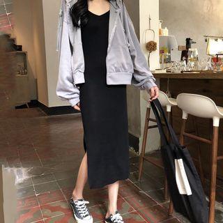 Long-sleeve Plain Zipped Hooded Jacket