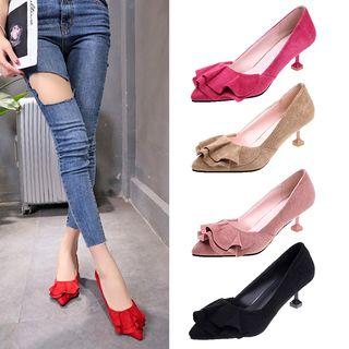Frill-trim Pumps