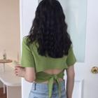 Short-sleeve Bow-back Cropped T-shirt