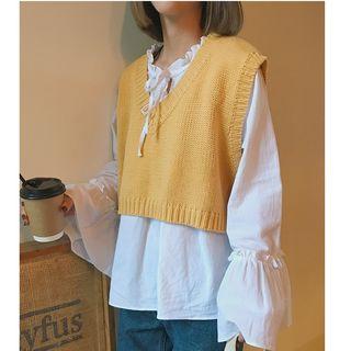 Cropped Vest / Flare-sleeve Blouse