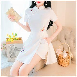 Set: Short-sleeve Slit-side Dress + Shorts