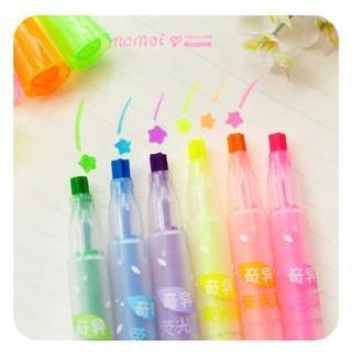 Flower Print Highlighter