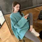 Side Slit Sweater / Lettering Leggings