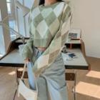 Round-neck Argyle Cropped Knit Top